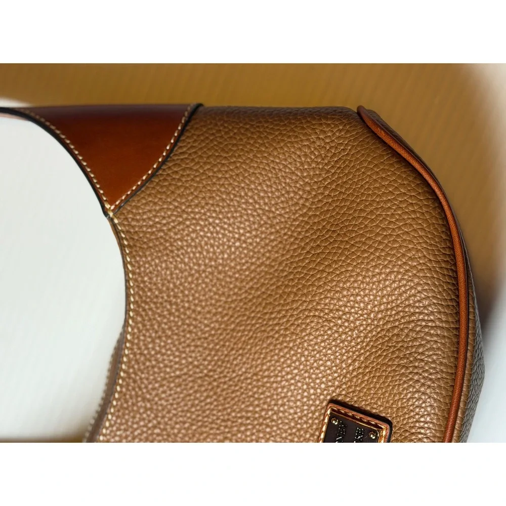 Dooney & Bourke Hobo Bag Brown Pebble Grain Leather Shoulder Purse Small Womens